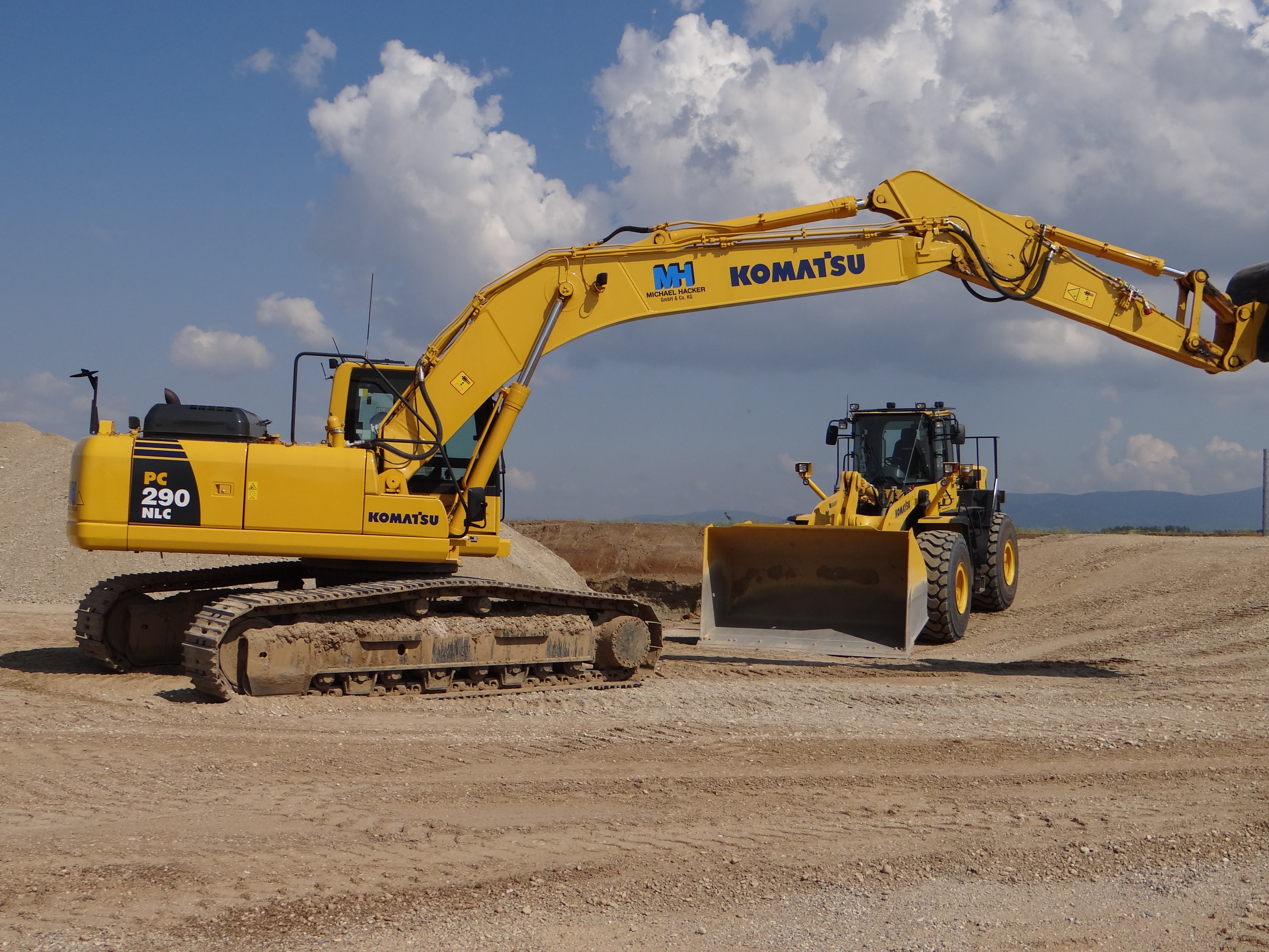 Komatsu PC 290 NLC Bild 2